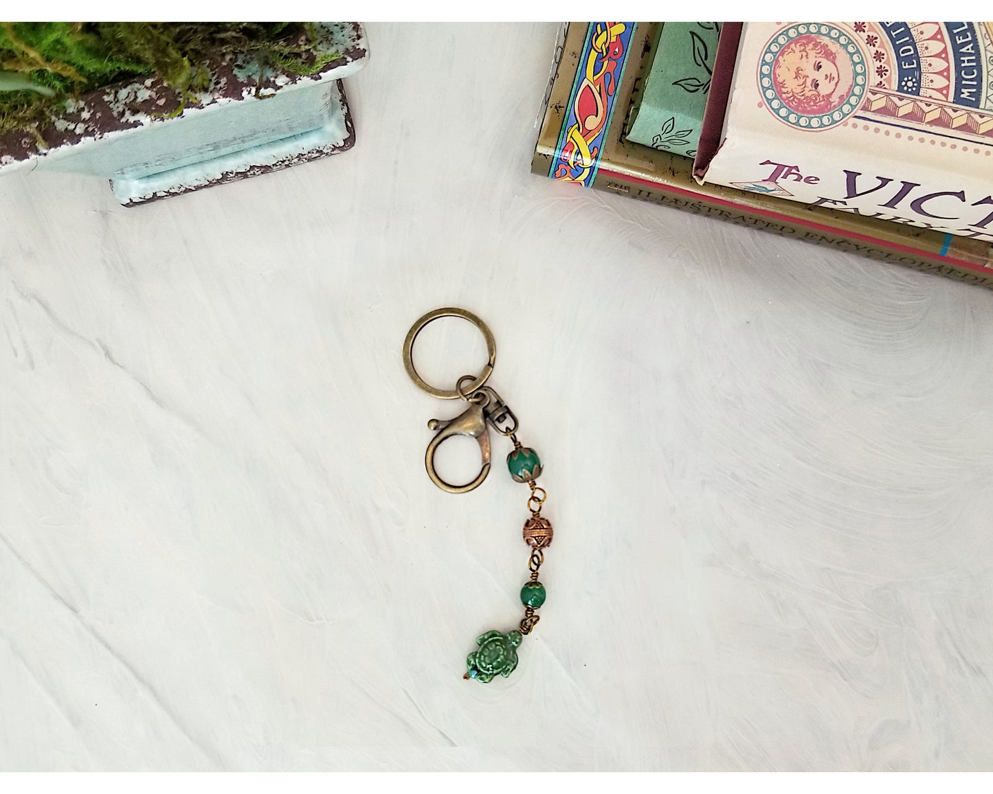 Key Ring with Wire Wrapped Fob in Emerald Green, Turtle, Garden, Party, Renaissance, Medieval, Fairytale, Choice of Colors and Metals