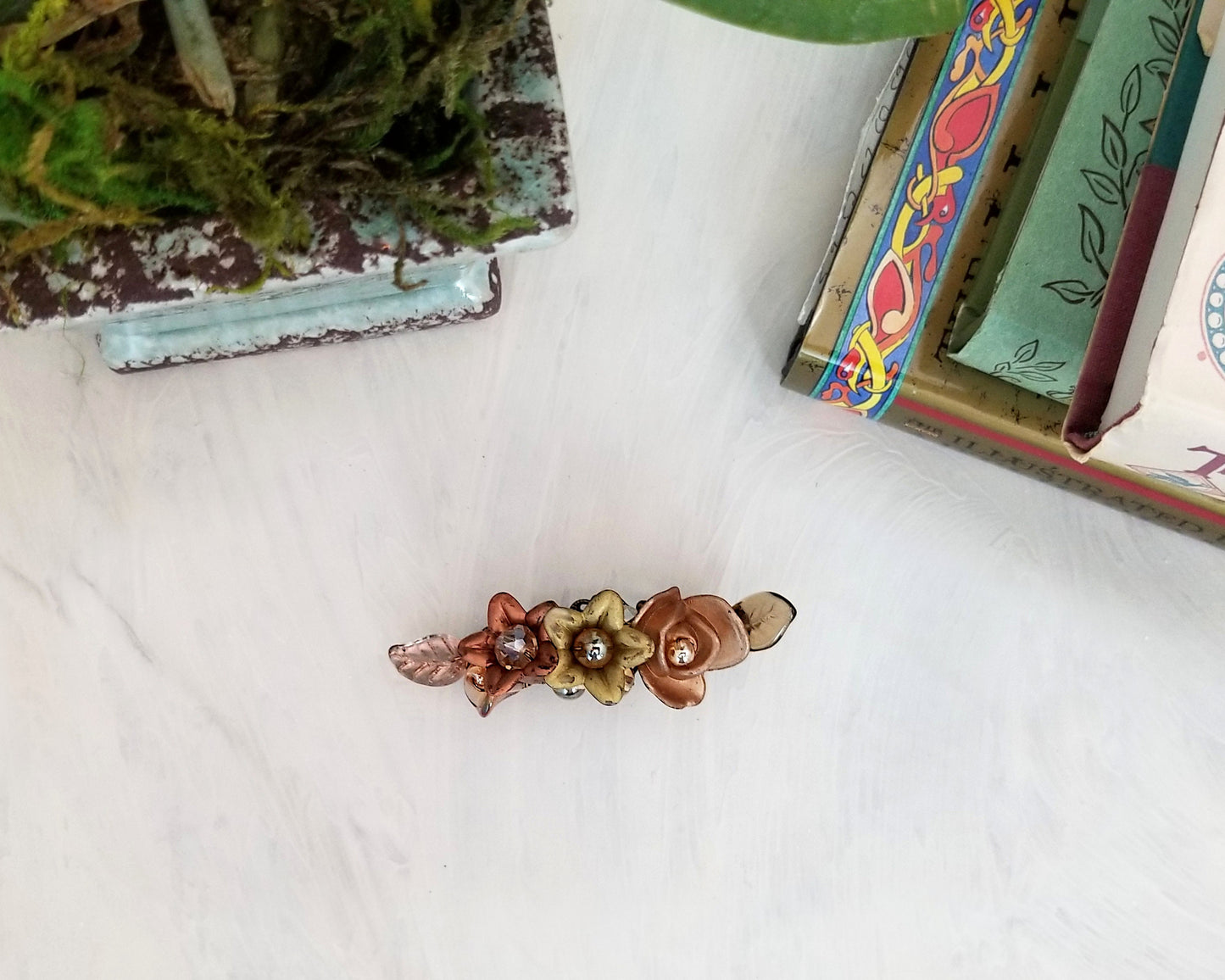 Wire Wrapped Lucite Flower Barrette in Mixed Metallic Colors, Bridesmaid, Wedding, Floral, Garden, Boho, Bohemian, Choice of Colors + Metals