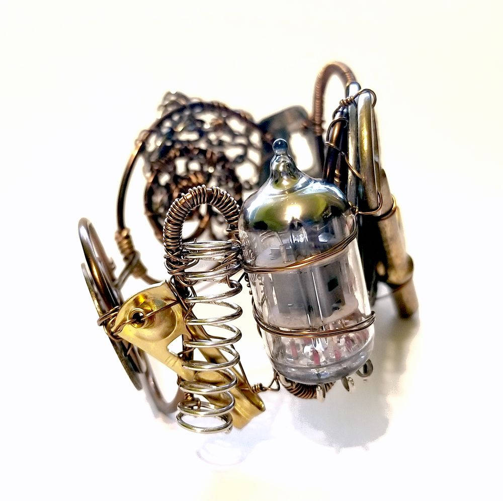 Industrial / Steampunk Artifact Cuff Bracelet Unisex Adjustable Wire #1672