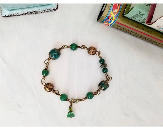 Wire Wrapped Bracelet in Emerald Green, Boho, Bohemian, Gypsy, Renaissance, Medieval, Choice of Colors and Metals