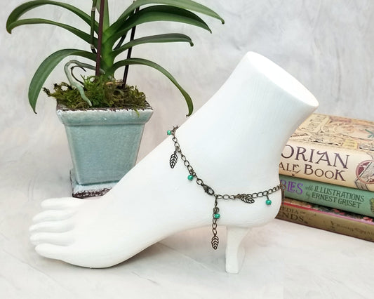 Chain Anklet or Bracelet in Green, Adjustable, Beach, Boho, Bohemian, Gypsy, Steampunk, Choice of Colors and Metals