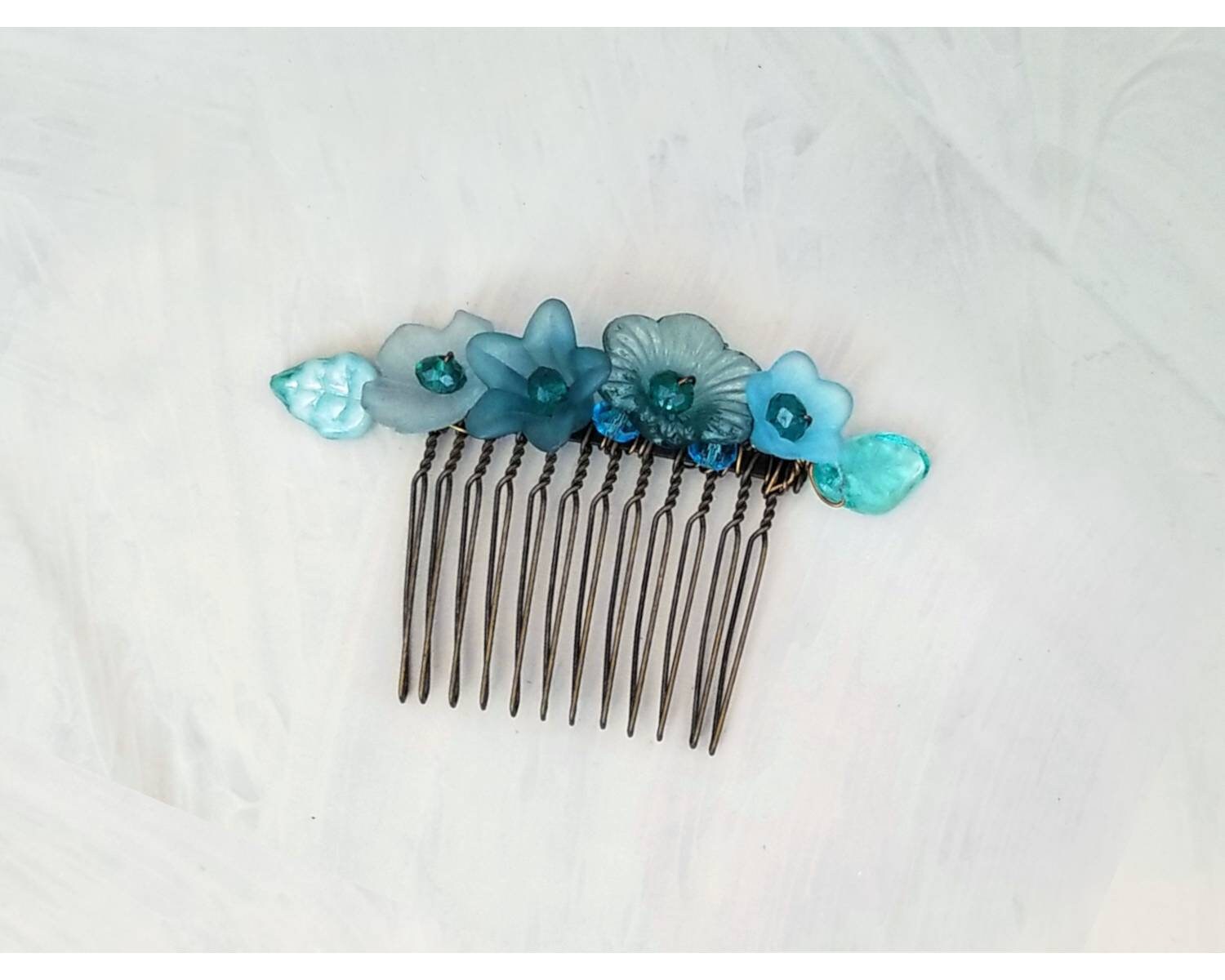 Wire Wrapped Lucite Flower Comb in Aqua Blue, Bridesmaid, Wedding, Floral, Garden, Party, Boho, Bohemian, Choice of Colors and Metals