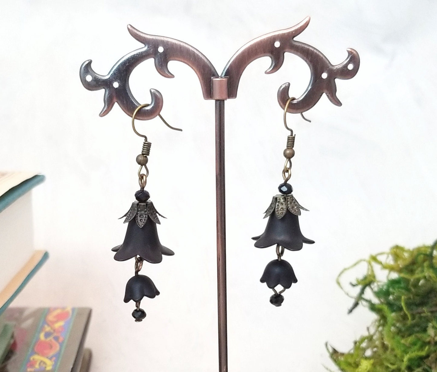 3-Tier Lucite Flower Earrings in Black, Wedding, Bridesmaid, Art Nouveau, Belle Époque, Renaissance, Garden, Choice of Metals, Closure Types