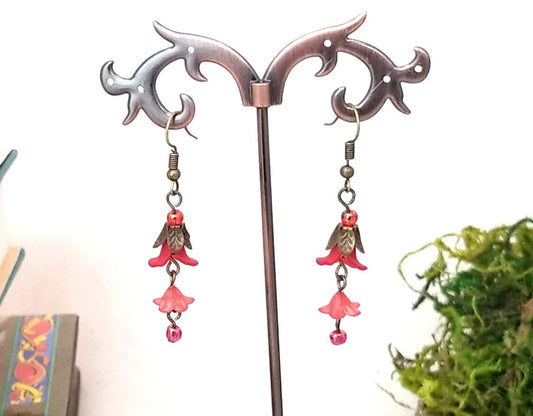 3-Tier Lucite Flower Earrings in Red, Wedding, Bridesmaid, Art Nouveau, Belle Époque, Renaissance, Garden, Choice of Metals, Closure Types