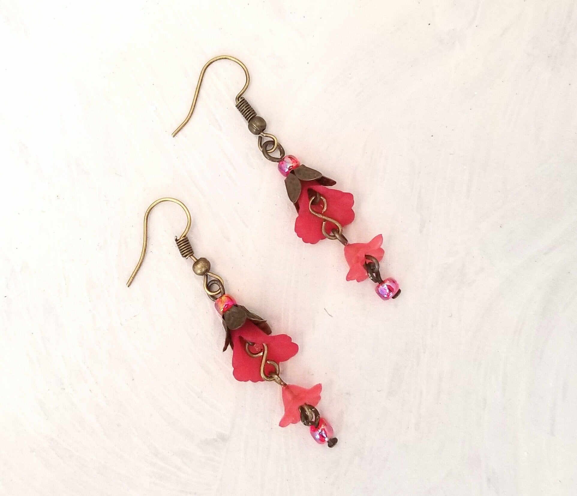 3-Tier Lucite Flower Earrings in Red, Wedding, Bridesmaid, Art Nouveau, Belle Époque, Renaissance, Garden, Choice of Metals, Closure Types