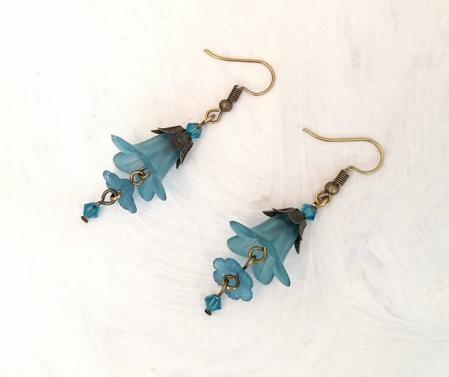 3-Tier Lucite Flower Earrings in Teal Blue, Wedding, Bridesmaid, Art Nouveau, Belle Époque, Renaissance, Garden, Choice of Metals, Closures