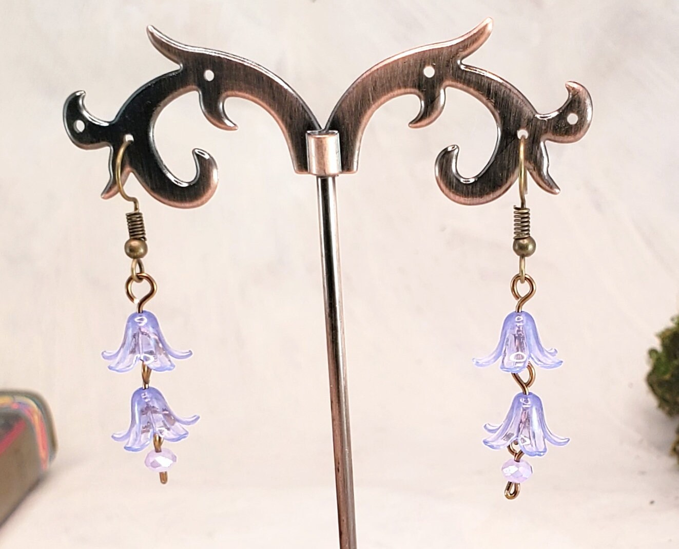 3-Tier Lucite Flower Earrings in Light Purple, Wedding, Bridesmaid, Art Nouveau, Belle Époque, Renaissance, Garden, Choice of Metals/Closure