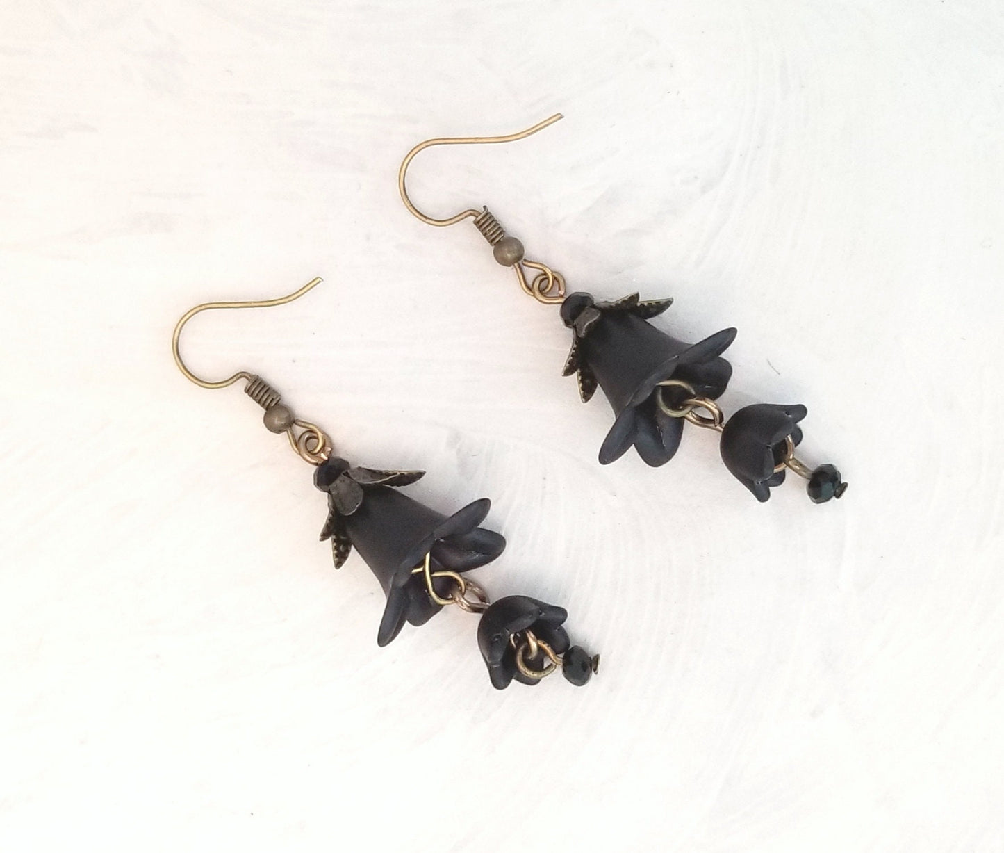 3-Tier Lucite Flower Earrings in Black, Wedding, Bridesmaid, Art Nouveau, Belle Époque, Renaissance, Garden, Choice of Metals, Closure Types