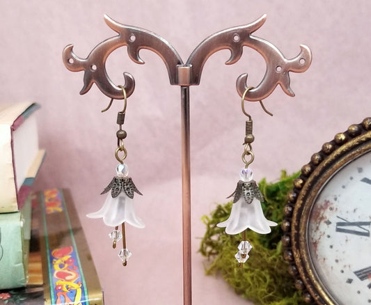 Elegant Lucite Flower Drop Earrings in White, Wedding, Bridesmaid, Art Nouveau, Belle Époque, Renaissance, Garden, Choice of Metals/Closures