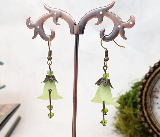 Elegant Lucite Flower Drop Earrings in Fresh Green, Wedding, Bridesmaid, Art Nouveau, Belle Époque, Renaissance, Choice of Metals/Closures