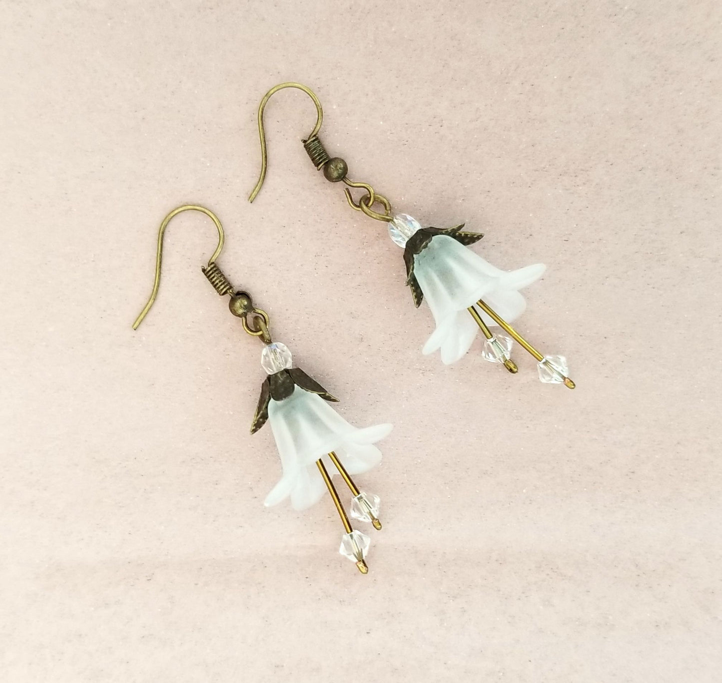 Elegant Lucite Flower Drop Earrings in White, Wedding, Bridesmaid, Art Nouveau, Belle Époque, Renaissance, Garden, Choice of Metals/Closures